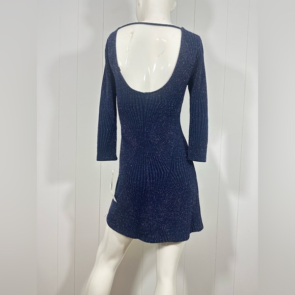 NWT Three Pink Hearts Womens Navy Shift Dress 3/4 Sleeves Size XS Metallic - Picture 4 of 7